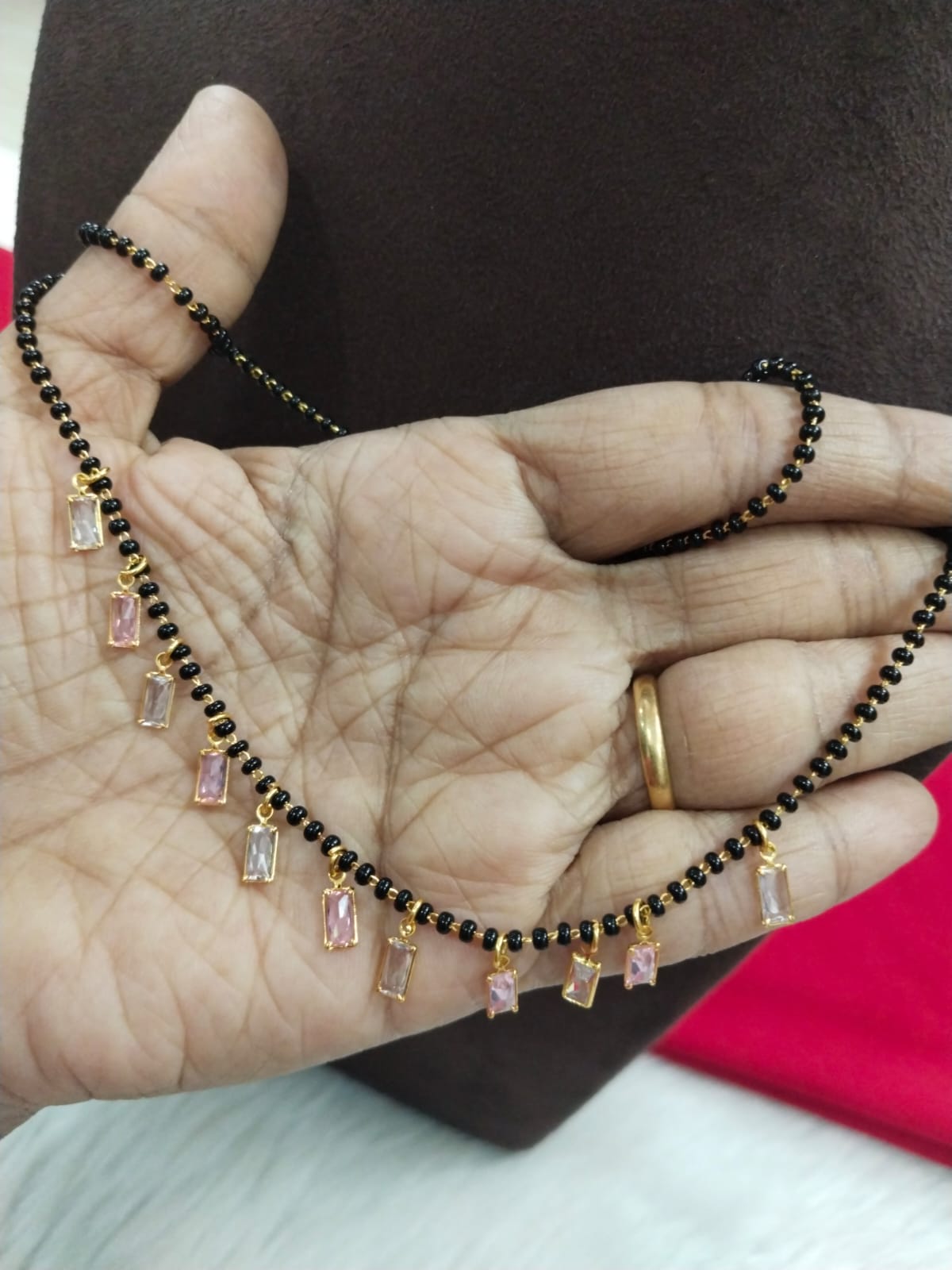 Short Black Beads Chain (Nallapusalu Chain)
